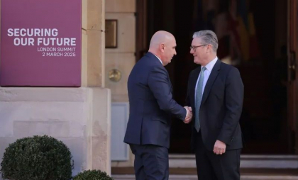 Liderii europeni se văd azi la o videonconferință convocată de Keir Starmer, după discuțiile Ucraina-SUA din Arabia Saudita
Liderii europeni se văd azi la o videonconferință convocată de Keir Starmer, după discuțiile Ucraina-SUA din Arabia Saudita