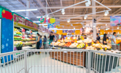 Canada ripostează cu boicoturi economice împotriva SUA, în disputa tarifară cu administraţia Trump