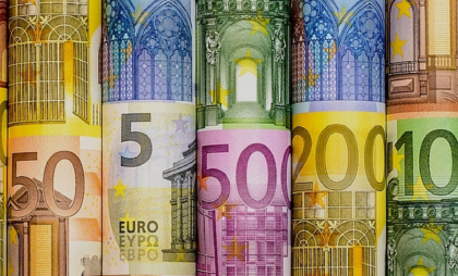 Curs valutar BNM pentru 17 martie. Cât costă astăzi un euro și un dolar - FOTO