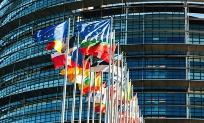 România, acuzată că provoacă „recesiune democratică” în Europa. Concluziile alarmante ale unui raport la nivelul UE România, acuzată că provoacă „recesiune democratică” în Europa. Concluziile alarmante ale unui raport la nivelul UE