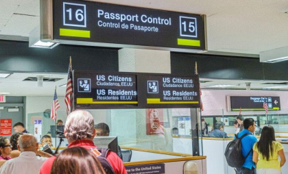 Germania își avertizează cetățenii care călătoresc în SUA că pot fi arestați și deportați chiar și pentru infracțiuni minore