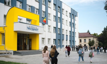 Școlile din Republica Moldova pot fi susținute prin donații transparente folosind MPay. Câte școli au fost conectate deja Școlile din Republica Moldova pot fi susținute prin donații transparente folosind MPay. Câte școli au fost conectate deja