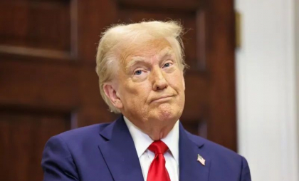 Trump spune că „împărțirea teritoriilor” între Rusia și Ucraina „este negociată chiar în acest moment” Trump spune că „împărțirea teritoriilor” între Rusia și Ucraina „este negociată chiar în acest moment”