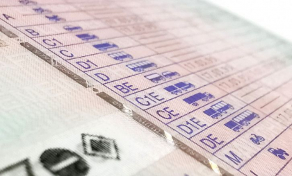 Când va fi introdus permisul de conducere digital în Uniunea Europeană. Acesta va avea o valabilitate de 15 ani