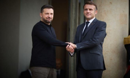 Volodimir Zelenski a ajuns în Franța. Președintele ucrainean urmează să poarte discuții cu Emmanuel Macron
