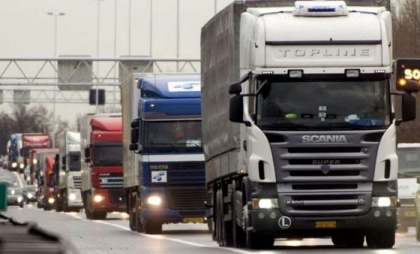 Tranportatorii vor achita taxele pentru folosirea drumurilor în funcție de numărul de kilometri parcurși