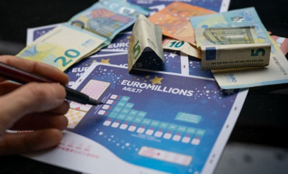 Premiu record la loteria europeană. Cine e câștigătorul celor 250 de milioane de euro 