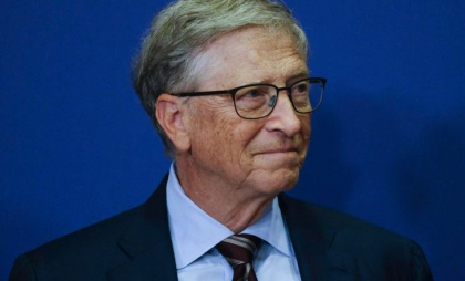 Bill Gates spune că inteligența artificială va putea înlocui medicii și profesorii în 10 ani Bill Gates spune că inteligența artificială va putea înlocui medicii și profesorii în 10 ani