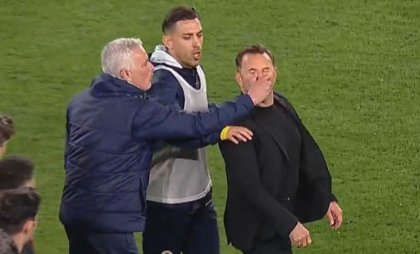 Scandal în Turcia după ce Jose Mourinho l-a luat de nas pe antrenorul rivalei Galatasaray
