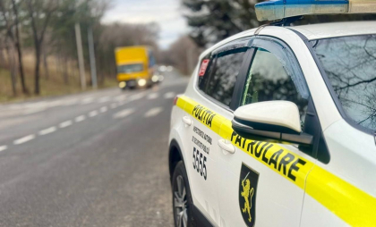 Un polițist din Cantemir - reținut pentru 72 de ore, după ce a lovit mortal un pieton. IGP vine cu detalii Un polițist din Cantemir - reținut pentru 72 de ore, după ce a lovit mortal un pieton. IGP vine cu detalii