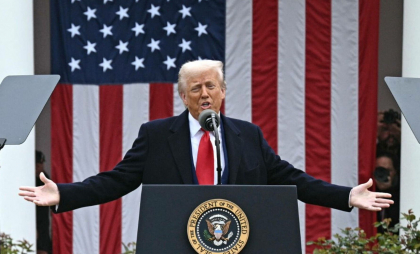 Negocieri pentru reducerea taxelor vamale, pornite de 50 de țări, după decizia lui Donald Trump
Negocieri pentru reducerea taxelor vamale, pornite de 50 de țări, după decizia lui Donald Trump