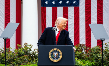 Guvernul de la Paris, nemulțumit de sprijinul lui Donald Trump pentru Marine Le Pen: Este o „ingerinţă”
Guvernul de la Paris, nemulțumit de sprijinul lui Donald Trump pentru Marine Le Pen: Este o „ingerinţă”