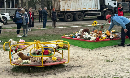 Cerința lui Zelenski pentru Occident, după ce Rusia a ucis nouă copii cu o rachetă balistică în Krivoi Rog: „Este greșit” Cerința lui Zelenski pentru Occident, după ce Rusia a ucis nouă copii cu o rachetă balistică în Krivoi Rog: „Este greșit”