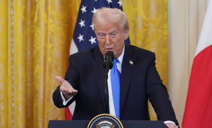 Donald Trump afirmă că Uniunea Europeană a fost "foarte inteligentă" în răspunsul la taxele vamale