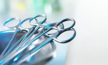 Un rinichi de porc, extras din corpul unei paciente din SUA, după o funcţionare record de 4 luni. „Sunt foarte recunoscătoare”