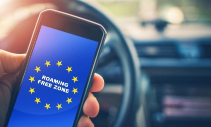 Moldovenii care vor călători vor plăti tarife de roaming „ca acasă”. Proiect de lege, adoptat în a doua lectură Moldovenii care vor călători vor plăti tarife de roaming „ca acasă”. Proiect de lege, adoptat în a doua lectură