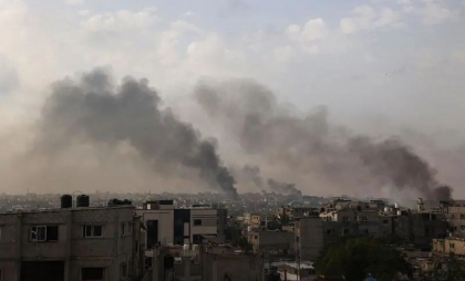 Forțele israeliene au încercuit Rafah, oraș cu valoare strategică din sudul Fâșiei Gaza Forțele israeliene au încercuit Rafah, oraș cu valoare strategică din sudul Fâșiei Gaza