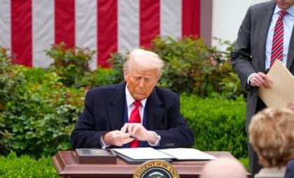 Administraţia președintelui SUA şi-a propus să încheie 90 de acorduri comerciale în 90 de zile. Trump va fi „negociatorul-șef”