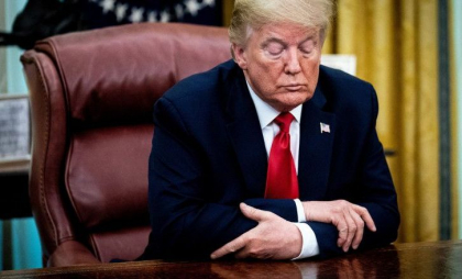 Popularitatea lui Trump e în scădere. Sondaj: Majoritatea americanilor spun că politicile sale sunt responsabile de starea economiei