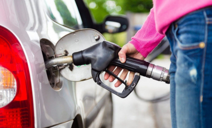 Carburanții continuă să se ieftinească. Noile prețuri stabilite de ANRE pentru benzină și motorină - FOTO  Carburanții continuă să se ieftinească. Noile prețuri stabilite de ANRE pentru benzină și motorină - FOTO