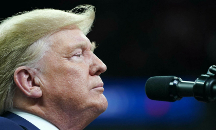 Povestea nespusă a modului în care Trump a șocat Europa în doar câteva zile. Umbrela militară a SUA nu mai este garantată