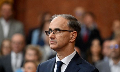 Serbia are un nou prim-ministru, un medic fără experiență politică, după luni de manifestații anticorupţie Serbia are un nou prim-ministru, un medic fără experiență politică, după luni de manifestații anticorupţie