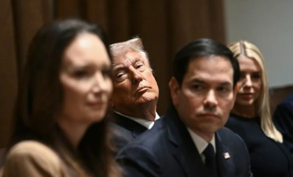 Discuții cruciale pe tema Ucrainei, Iranului și a tarifelor comerciale: Reprezentanții lui Trump vin la Paris pentru discuții cu liderii europeni Discuții cruciale pe tema Ucrainei, Iranului și a tarifelor comerciale: Reprezentanții lui Trump vin la Paris pentru discuții cu liderii europeni