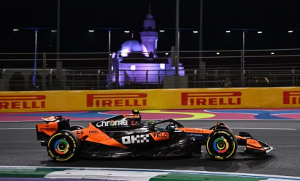 McLaren domină a doua sesiune de antrenamente libere în Arabia Saudită McLaren domină a doua sesiune de antrenamente libere în Arabia Saudită