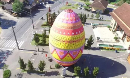 A fost decorat cel mai mare ou de Paște din lume. Ce înălțime are și unde se află
A fost decorat cel mai mare ou de Paște din lume. Ce înălțime are și unde se află