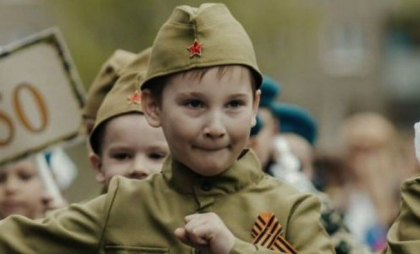 Militarizarea educației în regiunea transnistreană: Peste 100.000 de copii și tineri, supuși instruirii ideologice și militare Militarizarea educației în regiunea transnistreană: Peste 100.000 de copii și tineri, supuși instruirii ideologice și militare