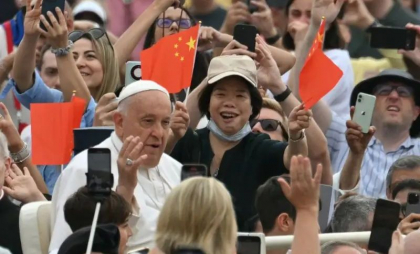 Ce dezvăluie reacția reținută și târzie a Chinei la moartea Papei Francisc
Ce dezvăluie reacția reținută și târzie a Chinei la moartea Papei Francisc