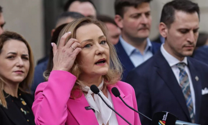 Primăria, care a fost condusă de Elena Lasconi, vizată de o anchetă legată de fonduri europene Primăria, care a fost condusă de Elena Lasconi, vizată de o anchetă legată de fonduri europene