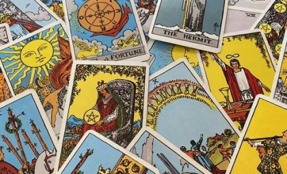 Rușii caută răspunsuri în tarot pentru a anticipa pacea în Ucraina „Mă agăț de orice șansă ” Rușii caută răspunsuri în tarot pentru a anticipa pacea în Ucraina „Mă agăț de orice șansă ”