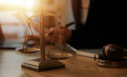 CCR contestă decizia luată de Curtea de Apel Ploiești, privind anularea alegerilor: „Independența judecătorului nu justifică nesocotirea Constituției” CCR contestă decizia luată de Curtea de Apel Ploiești, privind anularea alegerilor: „Independența judecătorului nu justifică nesocotirea Constituției”
