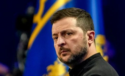 Zelenski acuză Rusia că a folosit o rachetă „fabricată în Coreea de Nord” în atacul devastator de la Kiev Zelenski acuză Rusia că a folosit o rachetă „fabricată în Coreea de Nord” în atacul devastator de la Kiev