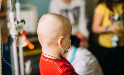 Copii americani arestați și expulzați de către Administrația Trump. Unul dintre ei, un băiețel de 4 ani bolnav de cancer
Copii americani arestați și expulzați de către Administrația Trump. Unul dintre ei, un băiețel de 4 ani bolnav de cancer