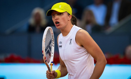 Iga Swiatek, calificare en-fanfare în optimi, la Madrid: victorie clară cu Linda Noskova! Campioana en-titre, cifre uimitoare la Caja Magica
Iga Swiatek, calificare en-fanfare în optimi, la Madrid: victorie clară cu Linda Noskova! Campioana en-titre, cifre uimitoare la Caja Magica