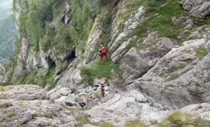 Turist - salvat de două ori de pe munte, după ce s-a întors să-și caute telefonul. Unde s-a întâmplat totul
