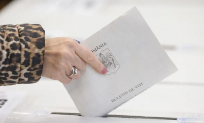 Începe ultima săptămână de campanie electorală. Ordinea pe buletinul de vot a celor 11 candidați care țintesc fotoliul prezidențial al României Începe ultima săptămână de campanie electorală. Ordinea pe buletinul de vot a celor 11 candidați care țintesc fotoliul prezidențial al României