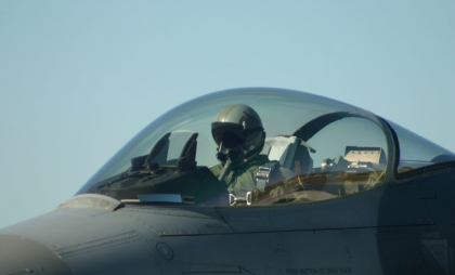 Ministerul Apărării Naționale din România: Atac cu drone rusești lângă granița României. Mesaj RO-Alert pentru populația din Tulcea. Armata a ridicat aeronave F-16 Ministerul Apărării Naționale din România: Atac cu drone rusești lângă granița României. Mesaj RO-Alert pentru populația din Tulcea. Armata a ridicat aeronave F-16