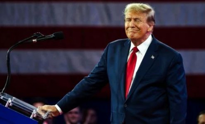 Trump, discurs agresiv după „cele mai de succes 100 de zile” din istoria SUA: „Nu facem decât să începem” - VIDEO Trump, discurs agresiv după „cele mai de succes 100 de zile” din istoria SUA: „Nu facem decât să începem” - VIDEO