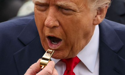 Trump schimbă tonul față de Putin, sub presiunea lui Macron și Starmer Trump schimbă tonul față de Putin, sub presiunea lui Macron și Starmer