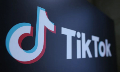 Platforma TikTok, amendată cu peste 500 de milioane de euro pentru că a trimis ilegal datele utilizatorilor din UE în China
Platforma TikTok, amendată cu peste 500 de milioane de euro pentru că a trimis ilegal datele utilizatorilor din UE în China