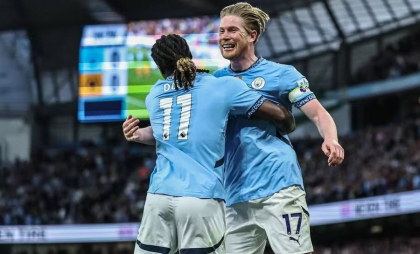 Kevin De Bruyne o menține pe Manchester City în cursa pentru Liga Campionilor Kevin De Bruyne o menține pe Manchester City în cursa pentru Liga Campionilor