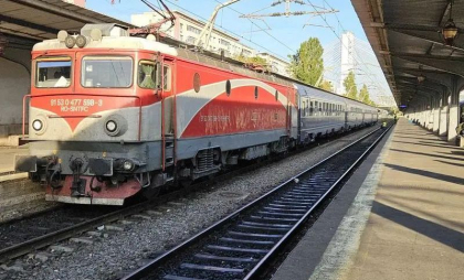 14 persoane rănite după o coliziune între două trenuri în gara din Constanța, în ultima zi a minivacanței de 1 Mai 14 persoane rănite după o coliziune între două trenuri în gara din Constanța, în ultima zi a minivacanței de 1 Mai