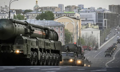 Vladimir Putin speră că nu va fi nevoie să folosească arme nucleare în Ucraina