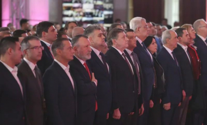 PSD nu îl va susține public pentru turul 2 nici pe George Simion, nici pe Nicușor Dan. Anunțul lui Ciolacu