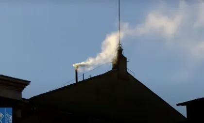 Fum alb la Vatican. A fost ales noul papă al Bisericii Catolice. Ce urmează Fum alb la Vatican. A fost ales noul papă al Bisericii Catolice. Ce urmează