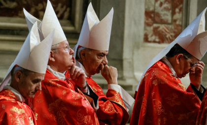 A doua zi de conclav. Cardinalii se întâlnesc din nou în capela Sixtină pentru a alege succesorul papei Francisc A doua zi de conclav. Cardinalii se întâlnesc din nou în capela Sixtină pentru a alege succesorul papei Francisc
