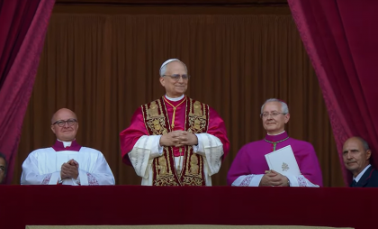 Ultima oră. Noul Papa a apărut pe balconul Capelei Sixtine de la Vatican: Robert Francis Prevost - primul papă american din istorie
Ultima oră. Noul Papa a apărut pe balconul Capelei Sixtine de la Vatican: Robert Francis Prevost - primul papă american din istorie